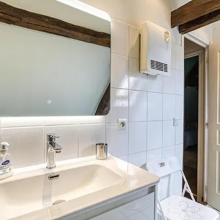 Amazing In With Wifi Holiday home
